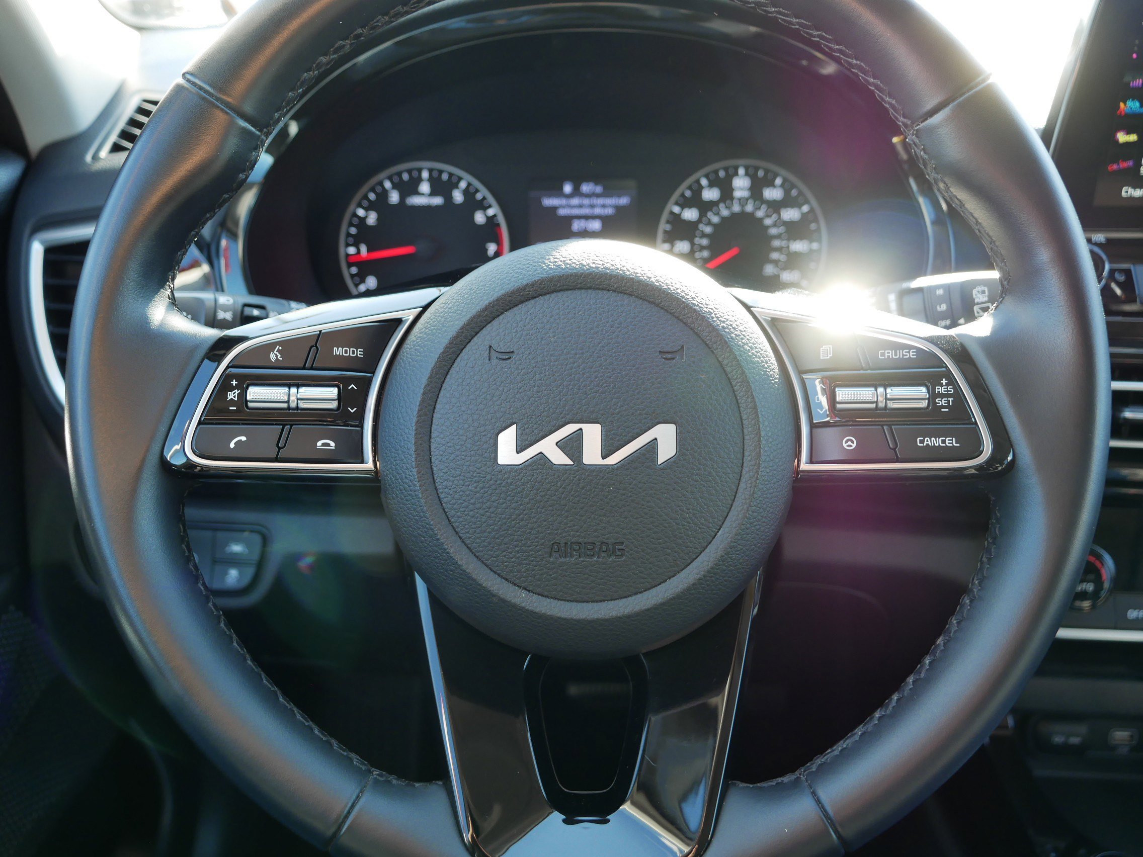 Certified 2023 Kia Seltos EX image 25