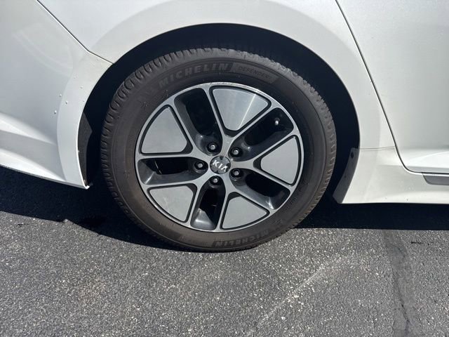 Used 2013 Kia Optima EX image 18