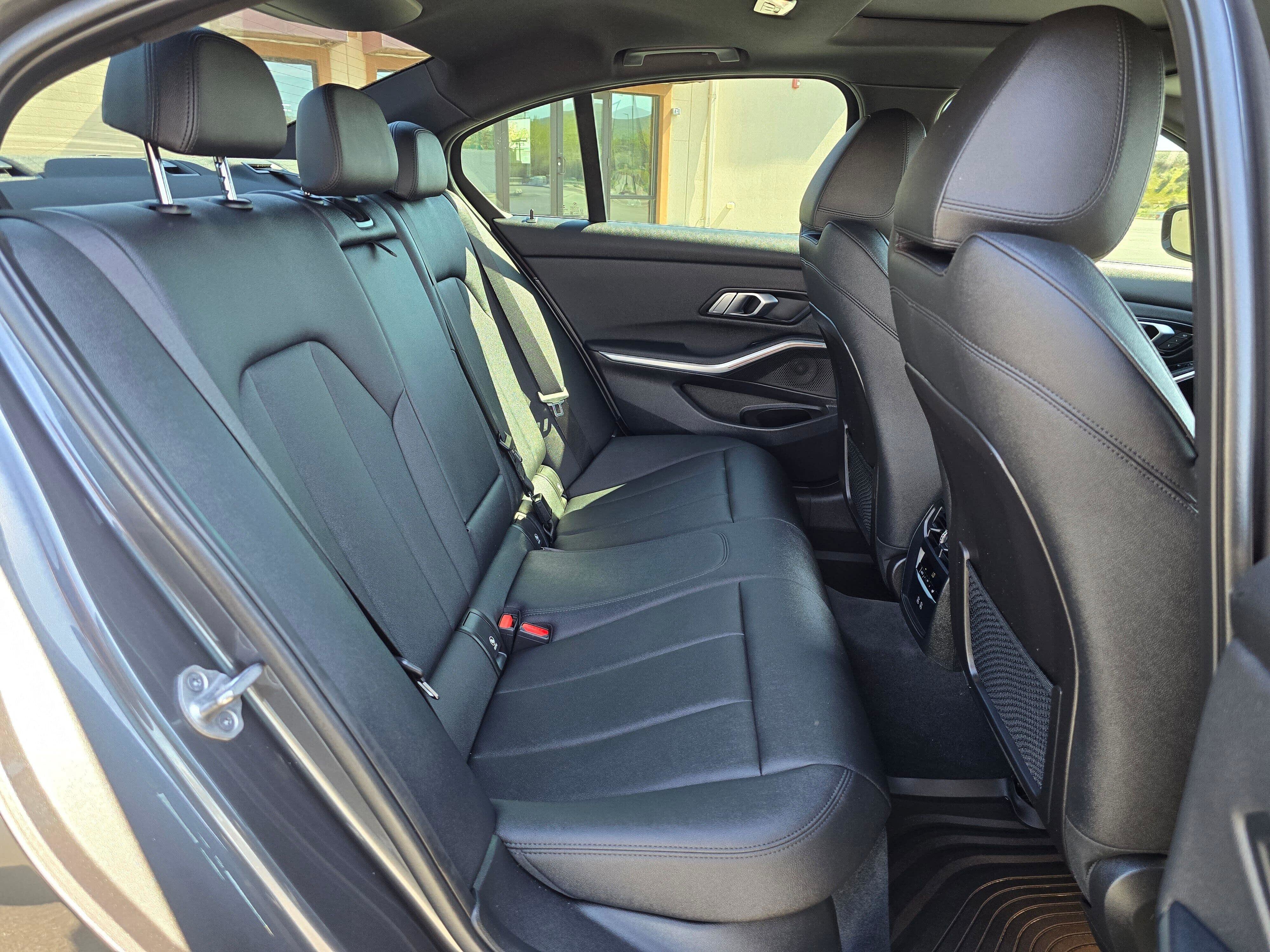 Used 2021 BMW 330i xDrive Sedan w/ Convenience Package image 14