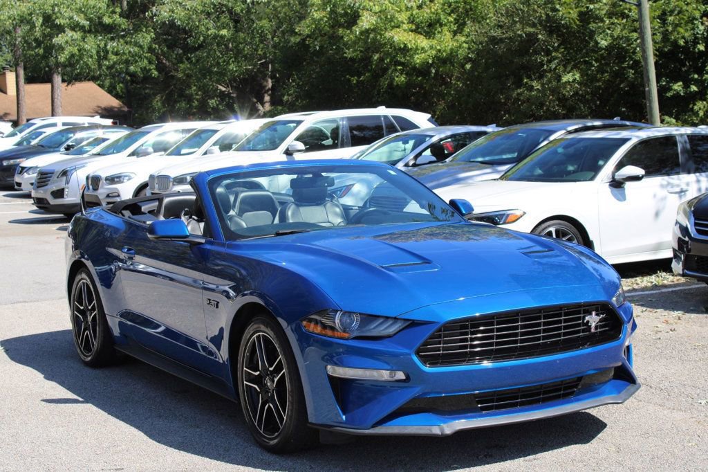 Used 2018 Ford Mustang Premium image 9
