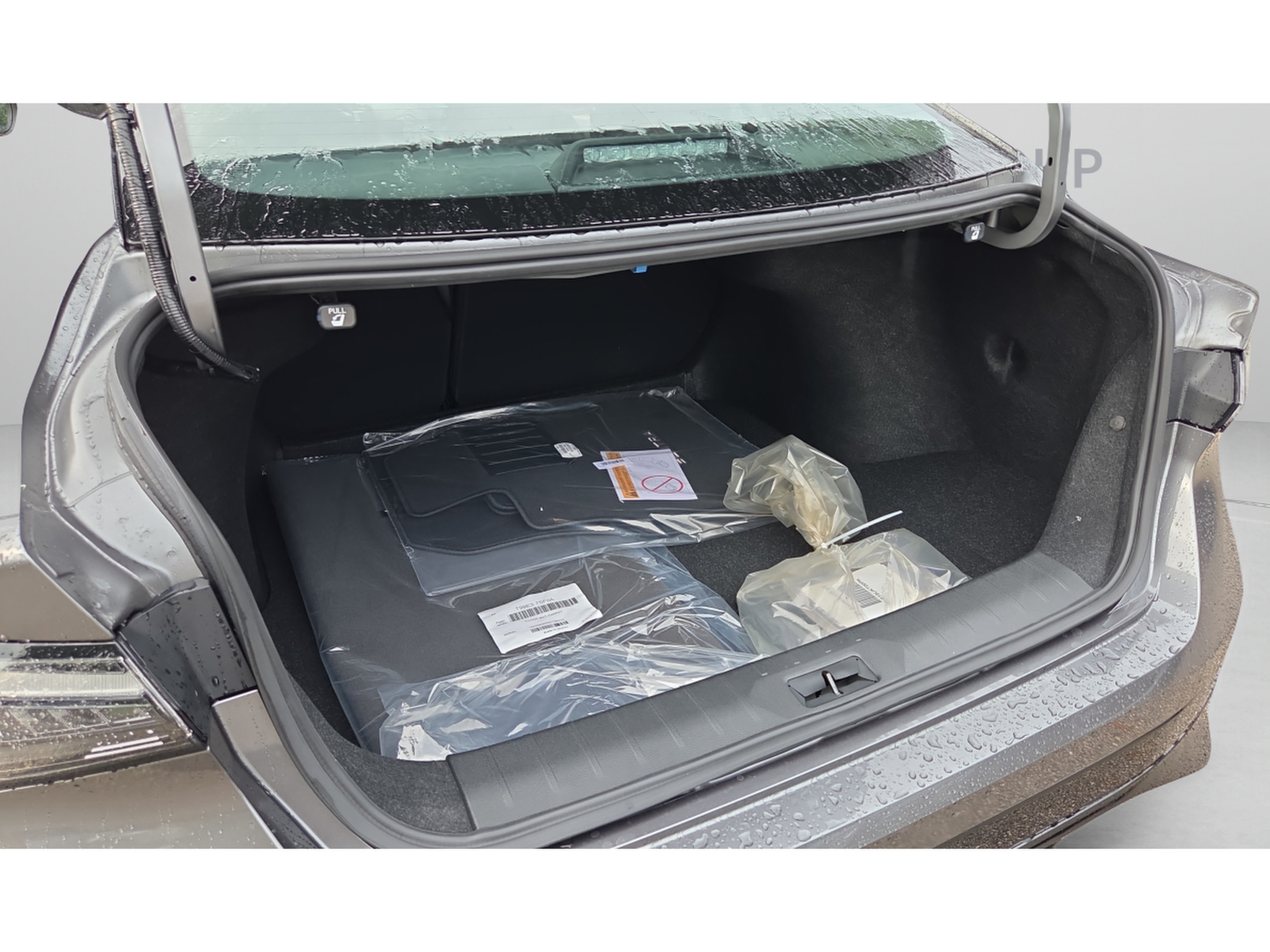 New 2027 Nissan Sentra SR w/ SR All Weather Package FWD image 13