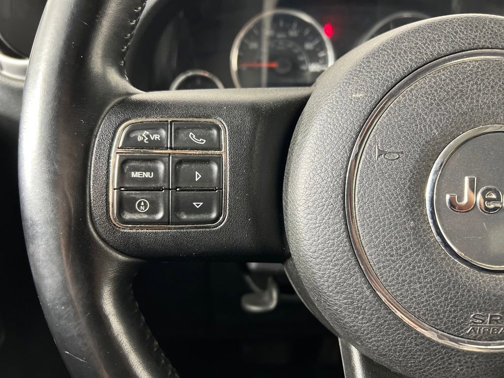 Used 2013 Jeep Wrangler Unlimited Sahara w/ Connectivity Group image 8