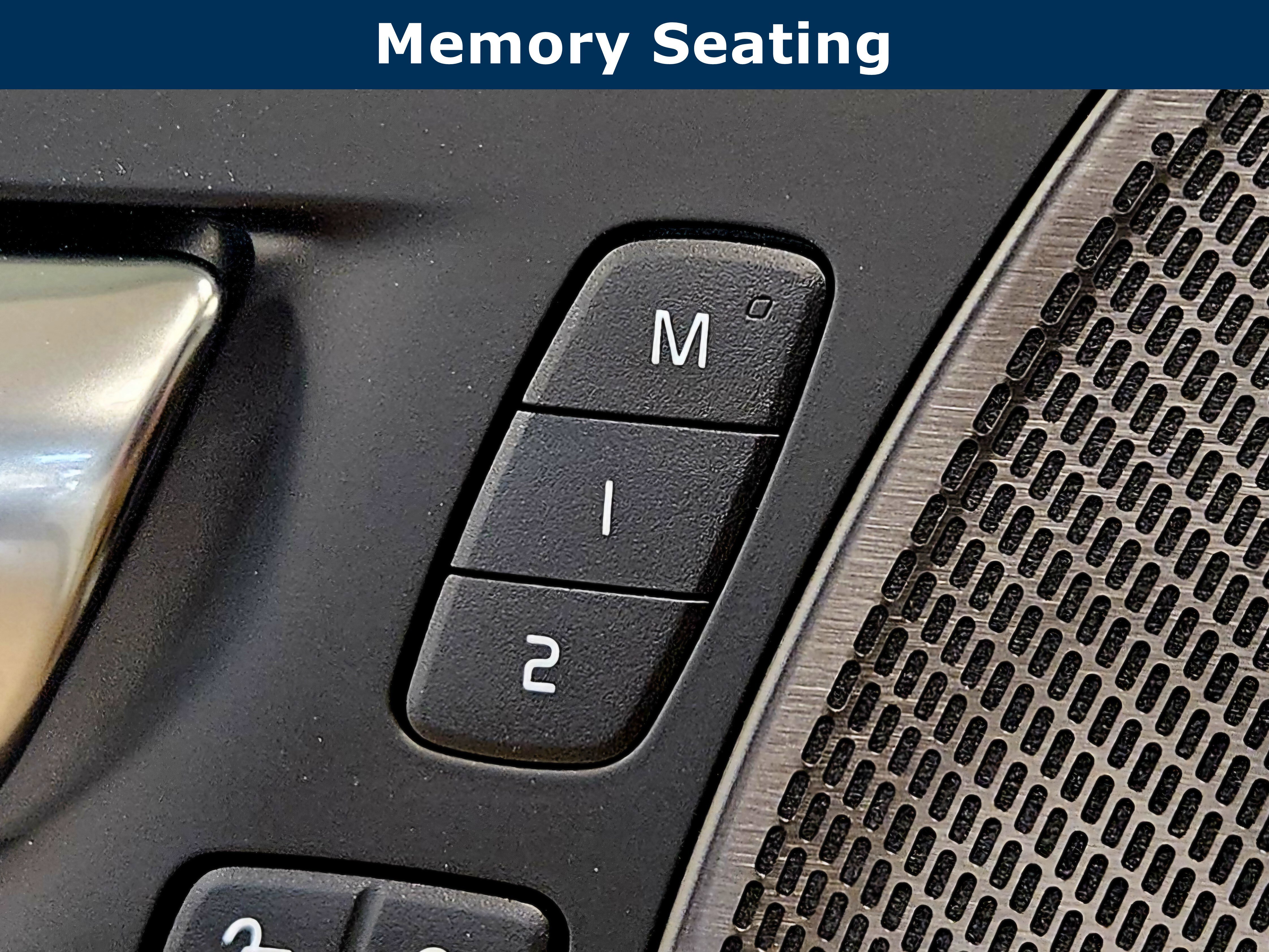 New 2026 Volvo XC60 B5 Plus w/ Climate Package image 33