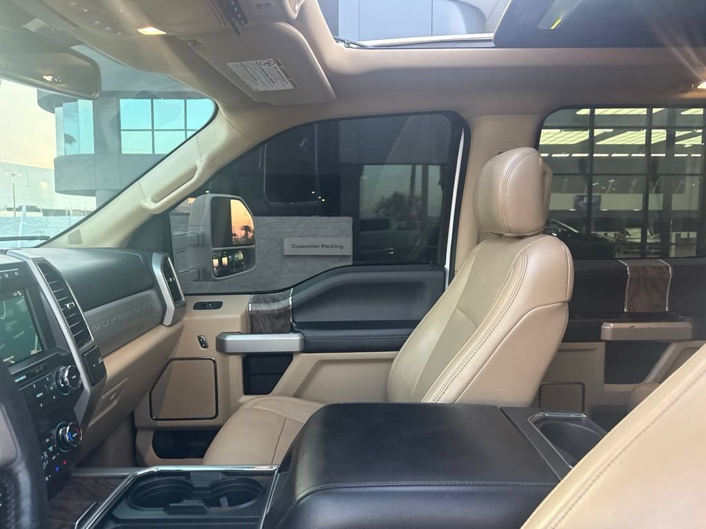 Used 2019 Ford F450 Lariat w/ Lariat Ultimate Package AWD/4WD image 35