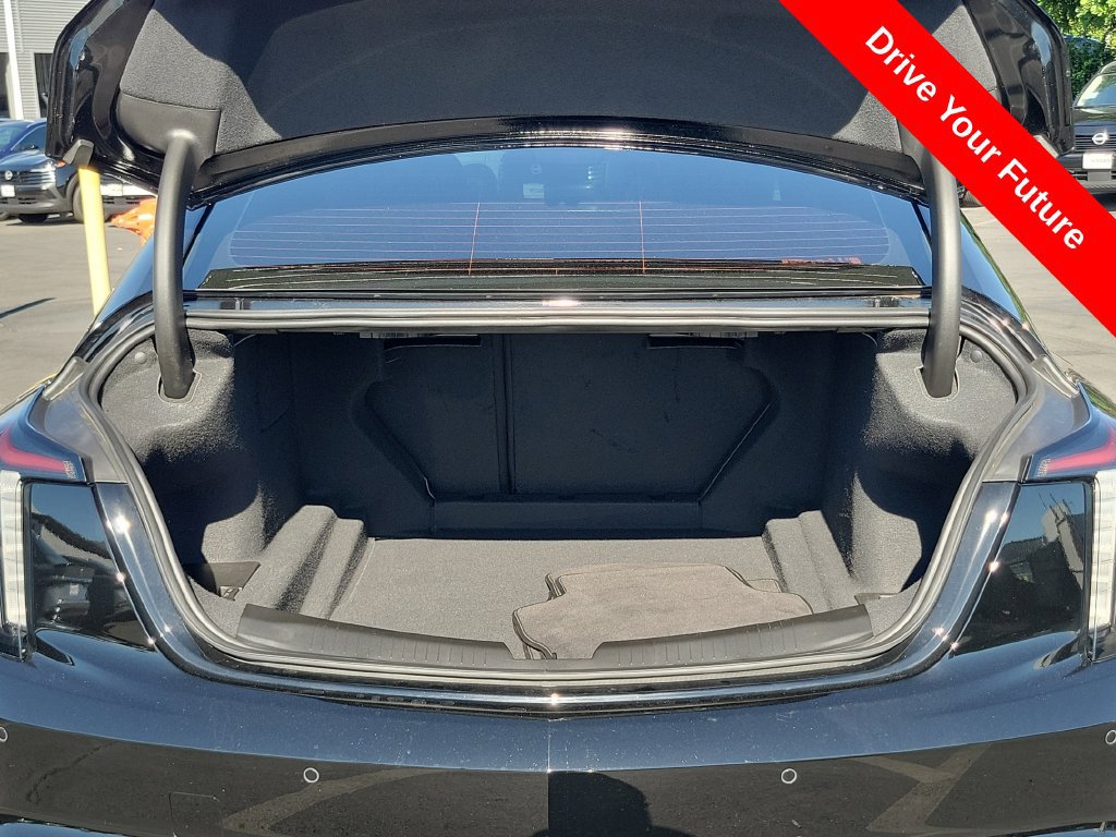 Used 2026 Cadillac CT5 V w/ Technology Package RWD image 26