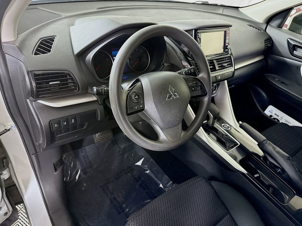 Used 2022 Mitsubishi Eclipse Cross ES image 16