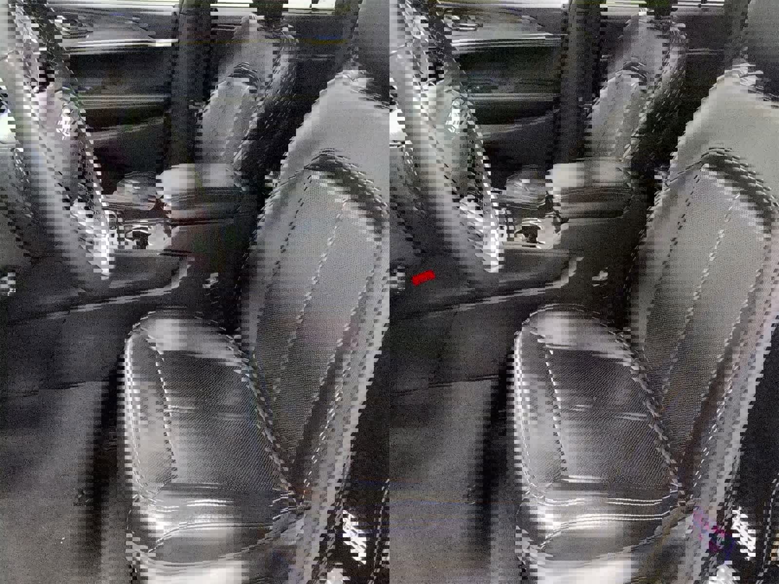 Used 2024 Jeep Grand Cherokee L Limited w/ Luxury Tech Group II image 17