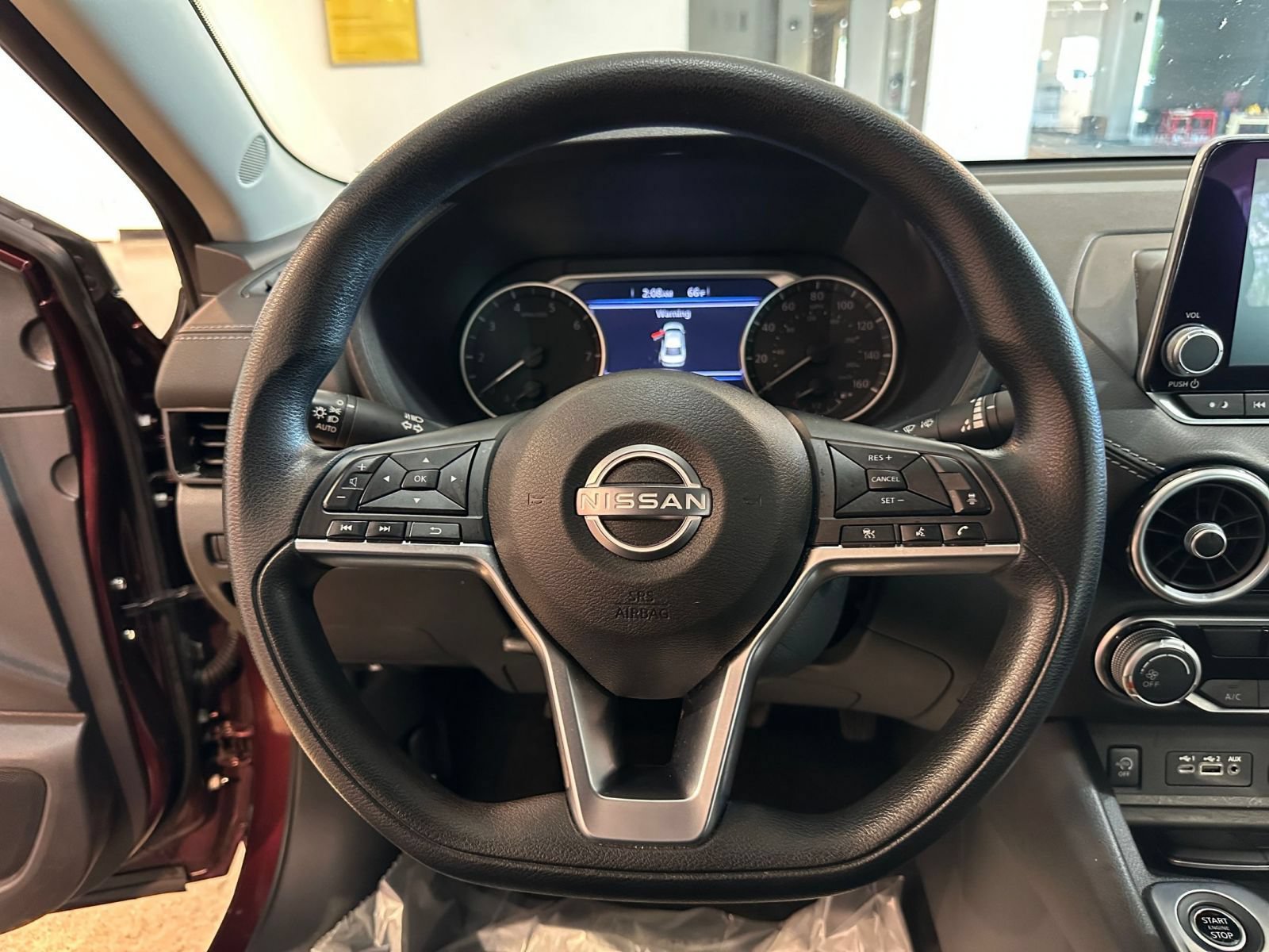 Used 2025 Nissan Sentra SV FWD image 27