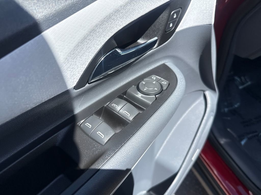Used 2020 Chevrolet Bolt Premier w/ Infotainment Package image 11