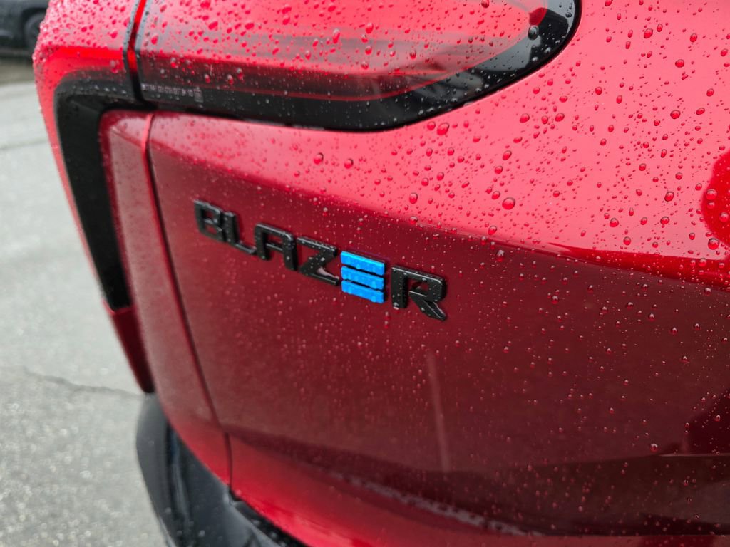 Used 2024 Chevrolet Blazer EV RS AWD/4WD image 10