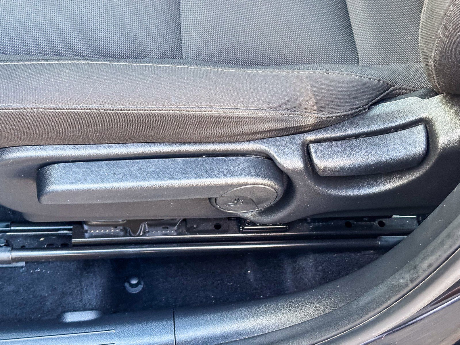 Used 2024 Hyundai Kona SE image 24