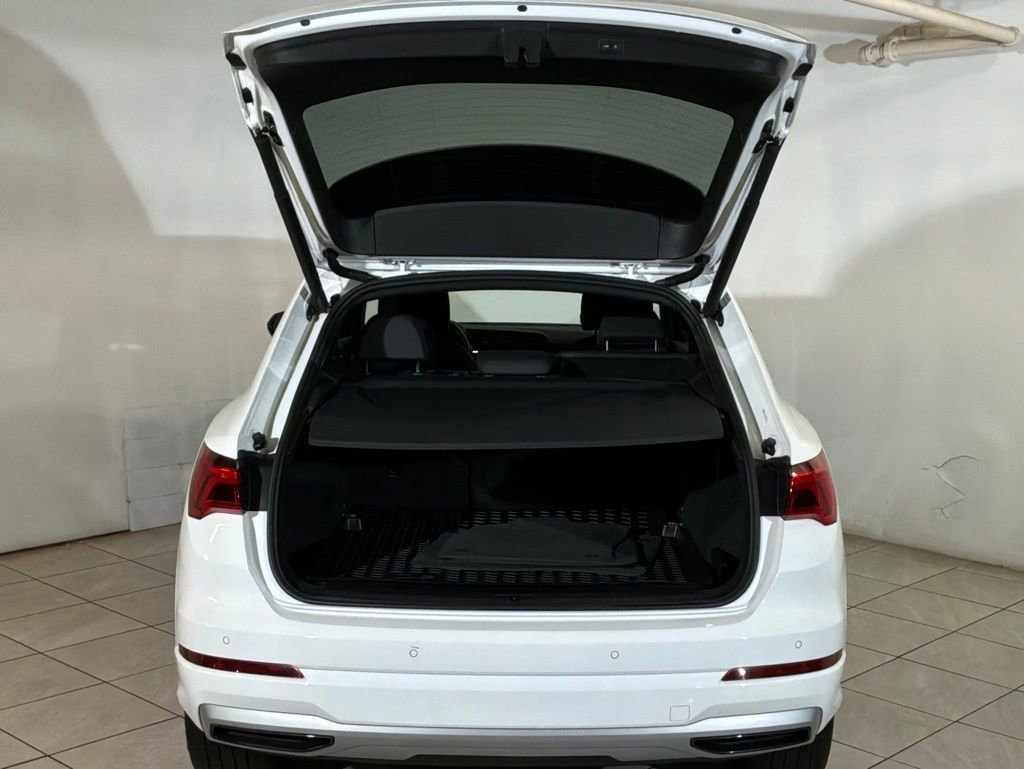 Used 2019 Audi Q3 2.0T Premium Plus image 23