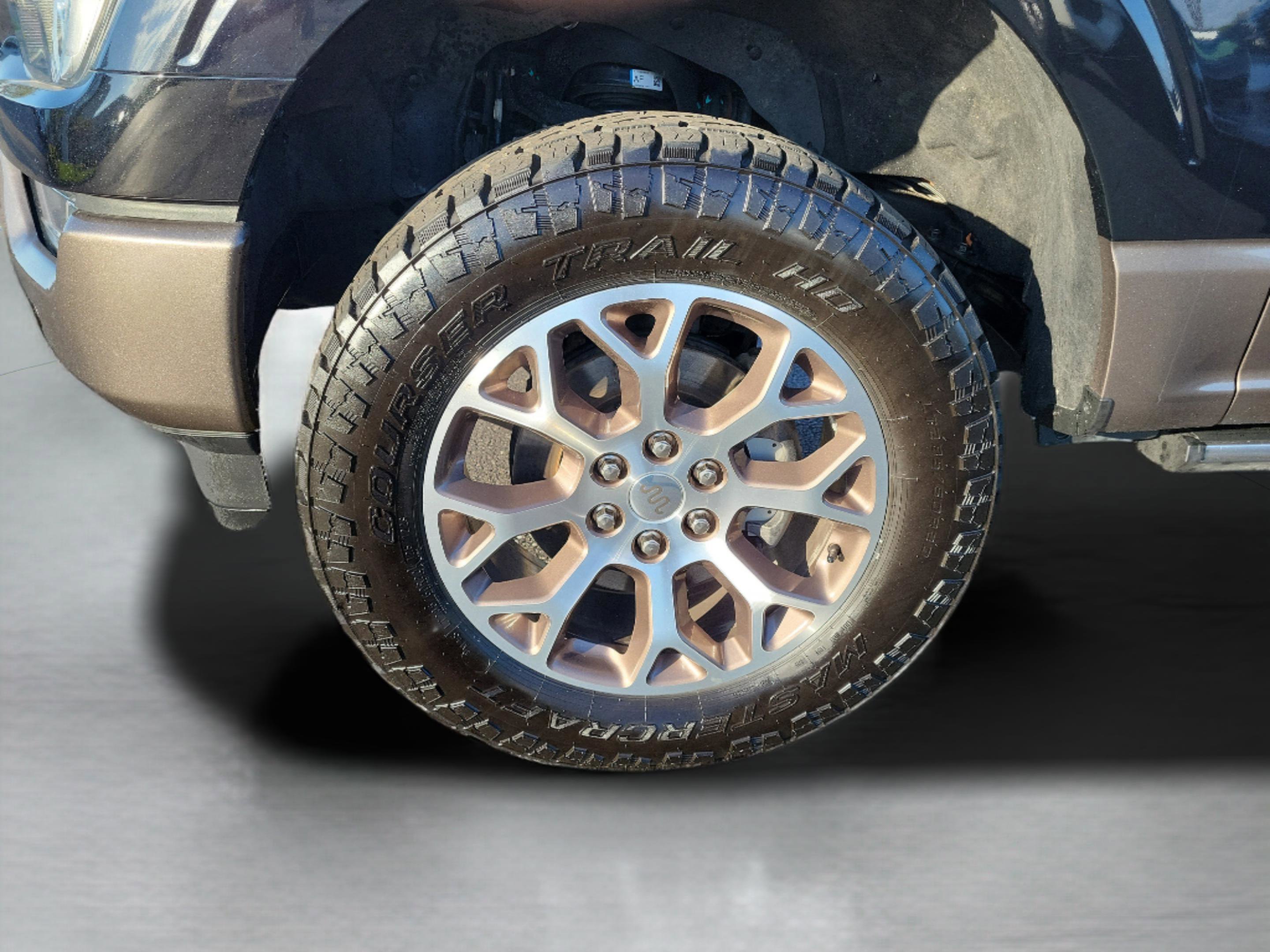 Used 2023 Ford F150 King Ranch w/ Equipment Group 601A High AWD/4WD image 30