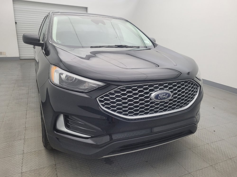 Used 2024 Ford Edge SEL image 14