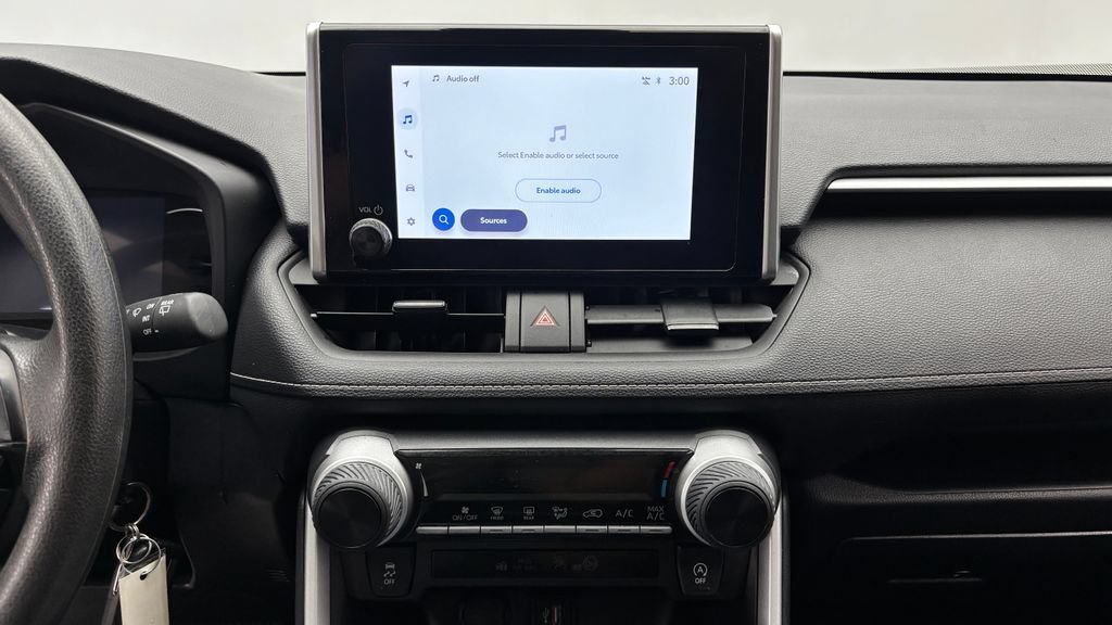 Used 2025 Toyota RAV4 LE FWD image 19