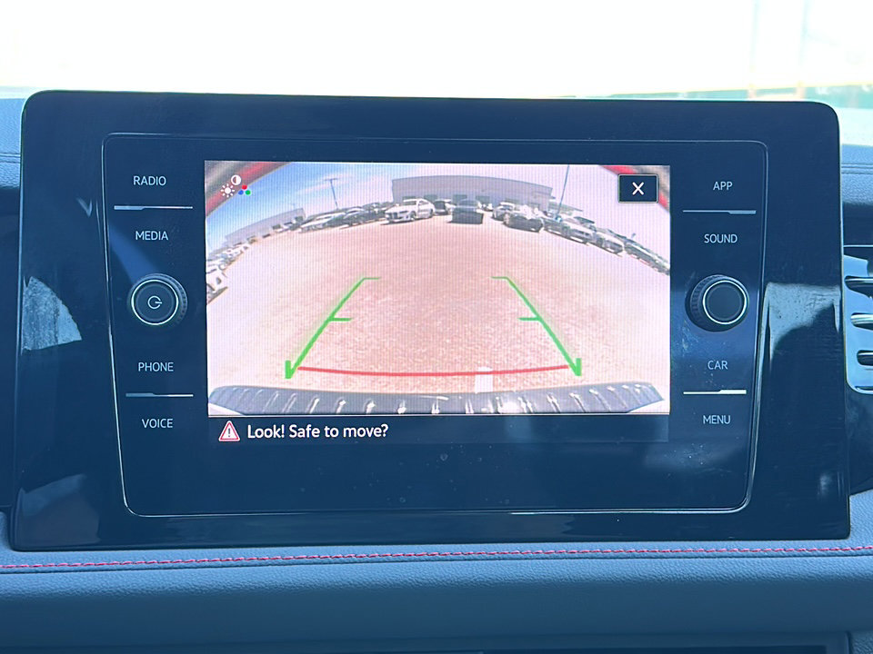 Used 2025 Volkswagen Jetta GLI Autobahn image 30