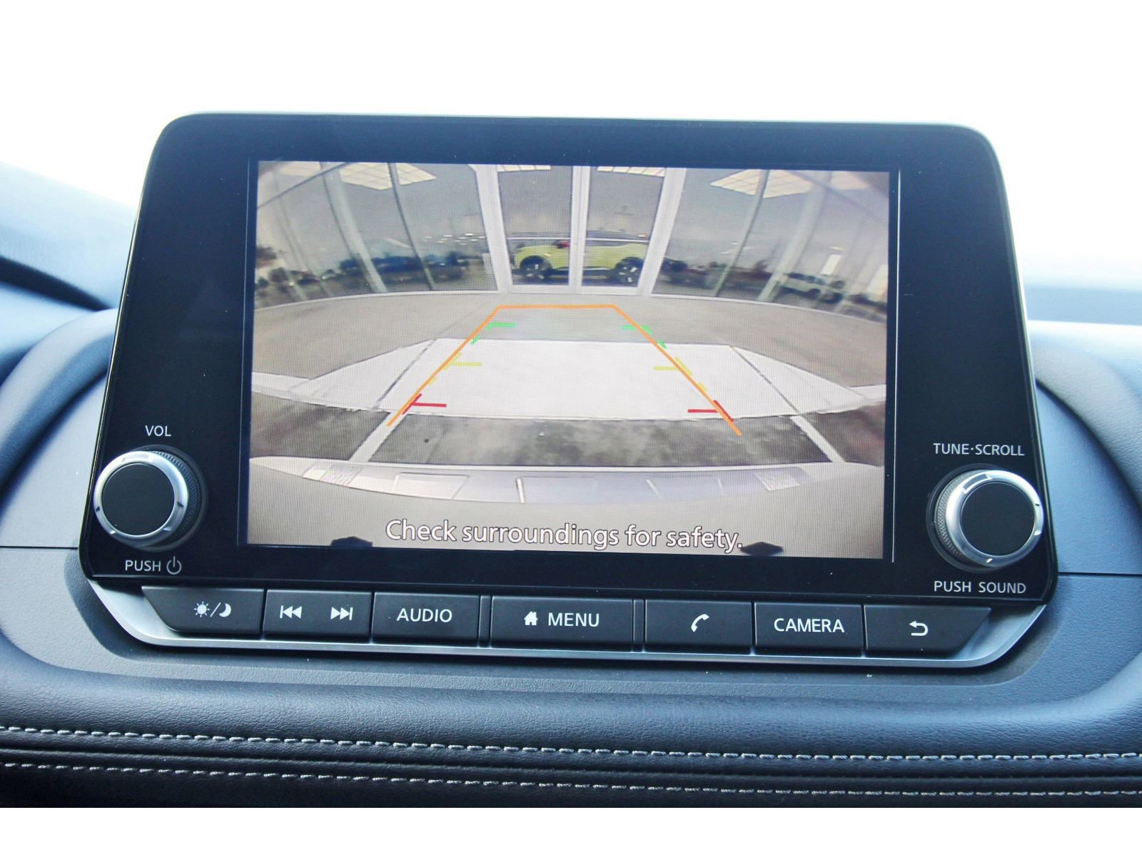 Used 2024 Nissan Rogue SV w/ SV Premium Package image 24