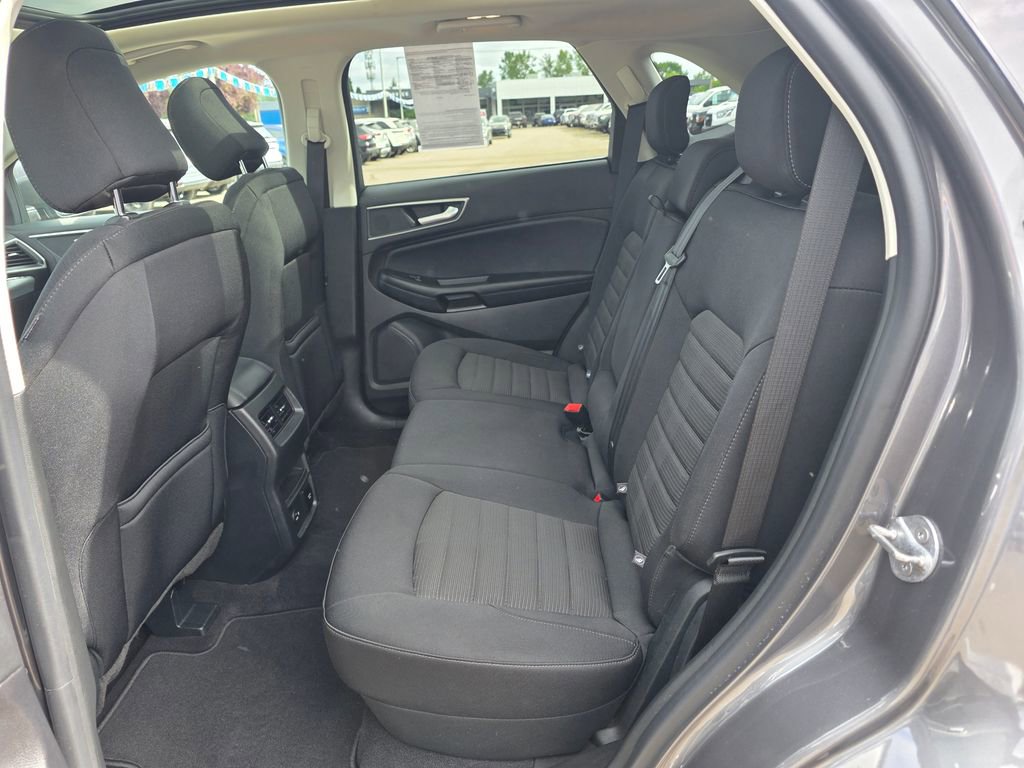 Used 2022 Ford Edge SEL w/ Convenience Package AWD/4WD image 11