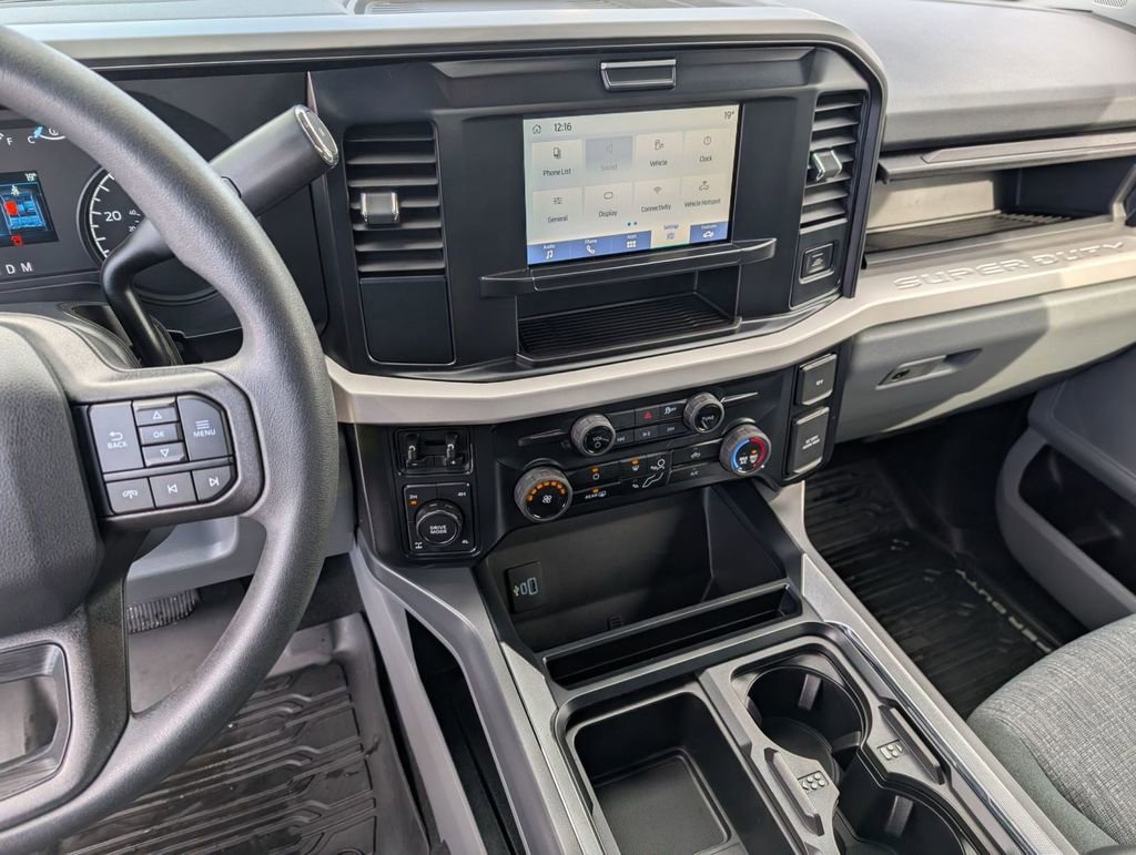 Certified 2025 Ford F350 XLT image 31