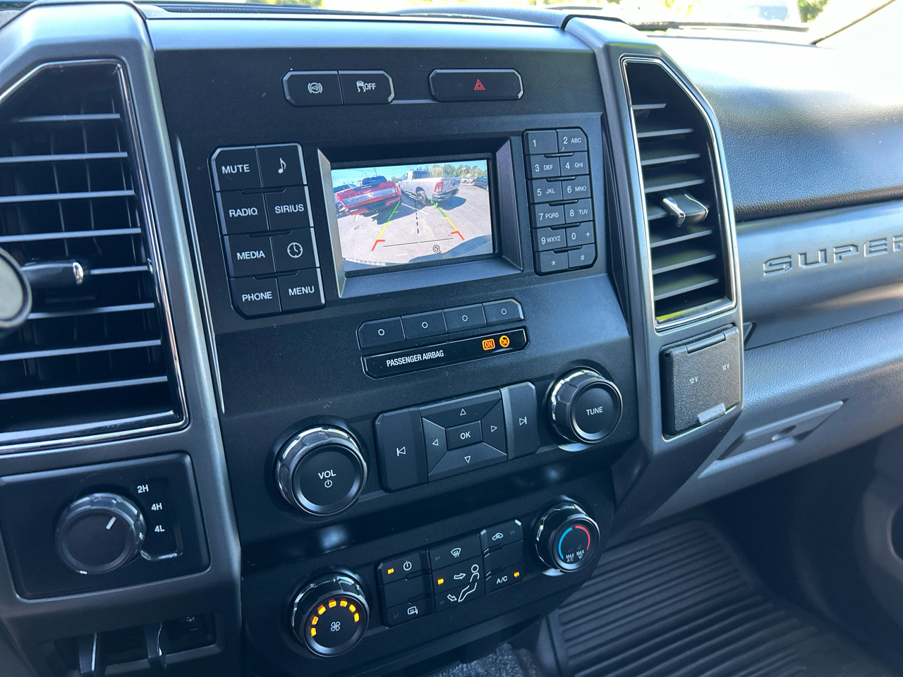 Used 2019 Ford F250 XLT image 12