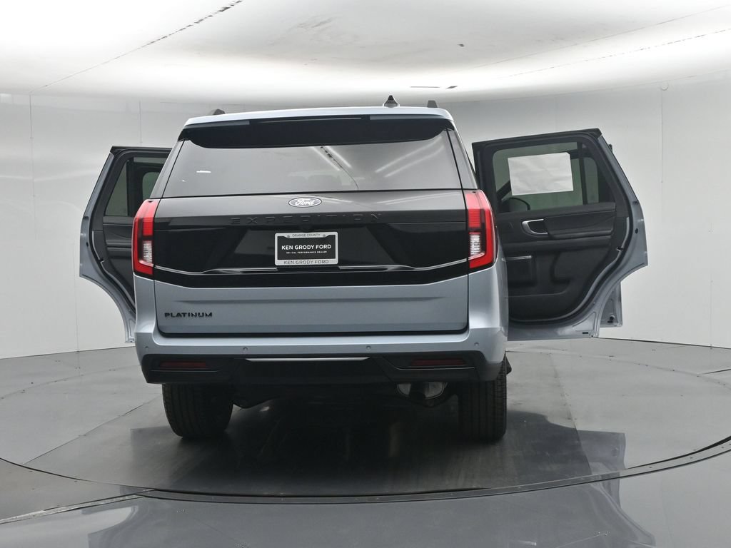 New 2027 Ford Expedition Platinum w/ Stealth Appearance Package AWD/4WD image 35