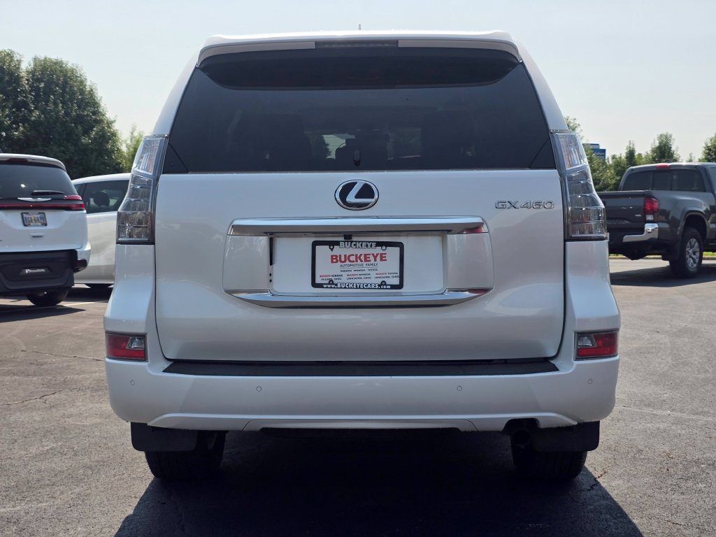 Used 2023 Lexus GX 460 Premium w/ Premium Package AWD/4WD image 8