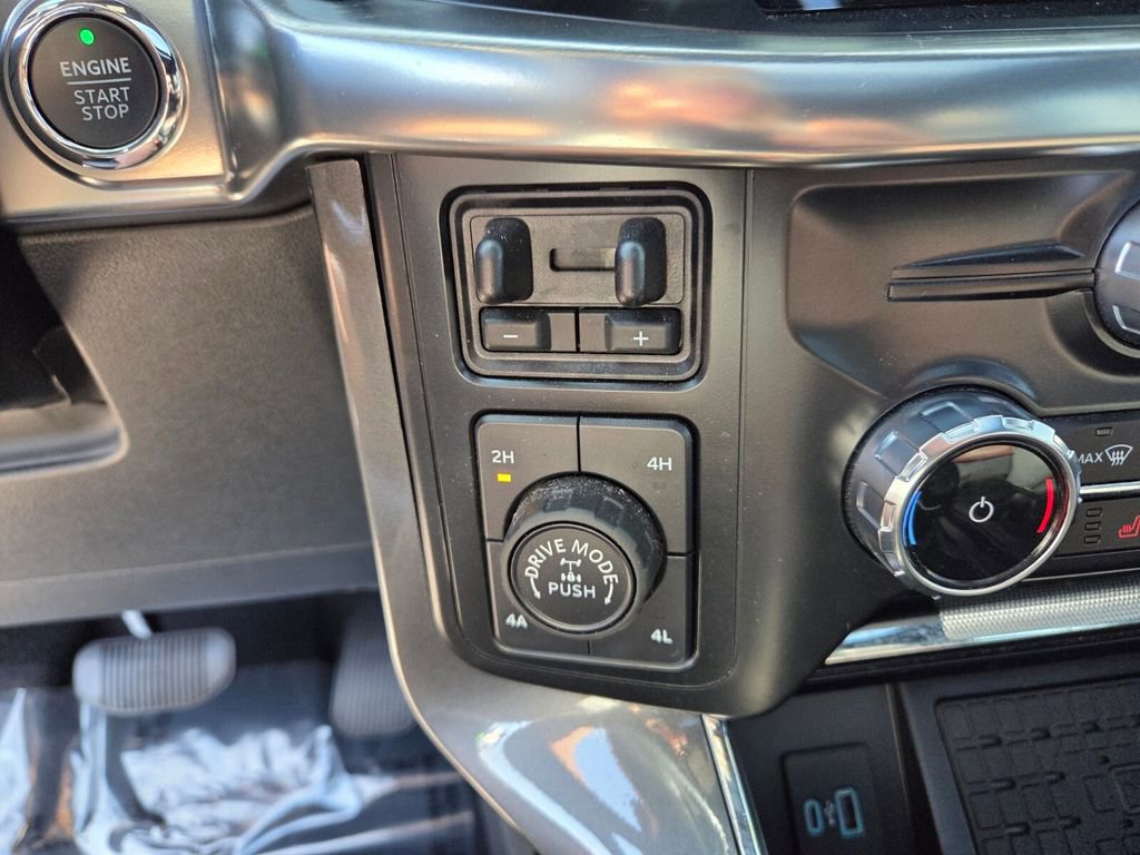 Used 2023 Ford F150 Lariat w/ Equipment Group 502A High image 28