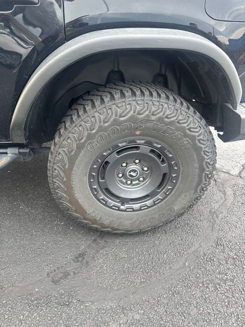 Used 2024 Ford Bronco Everglades AWD/4WD image 11