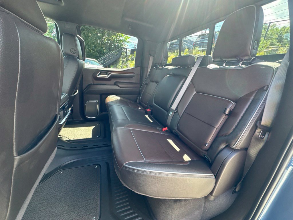 Used 2024 GMC Sierra 1500 Denali w/ Denali Reserve Package AWD/4WD image 19
