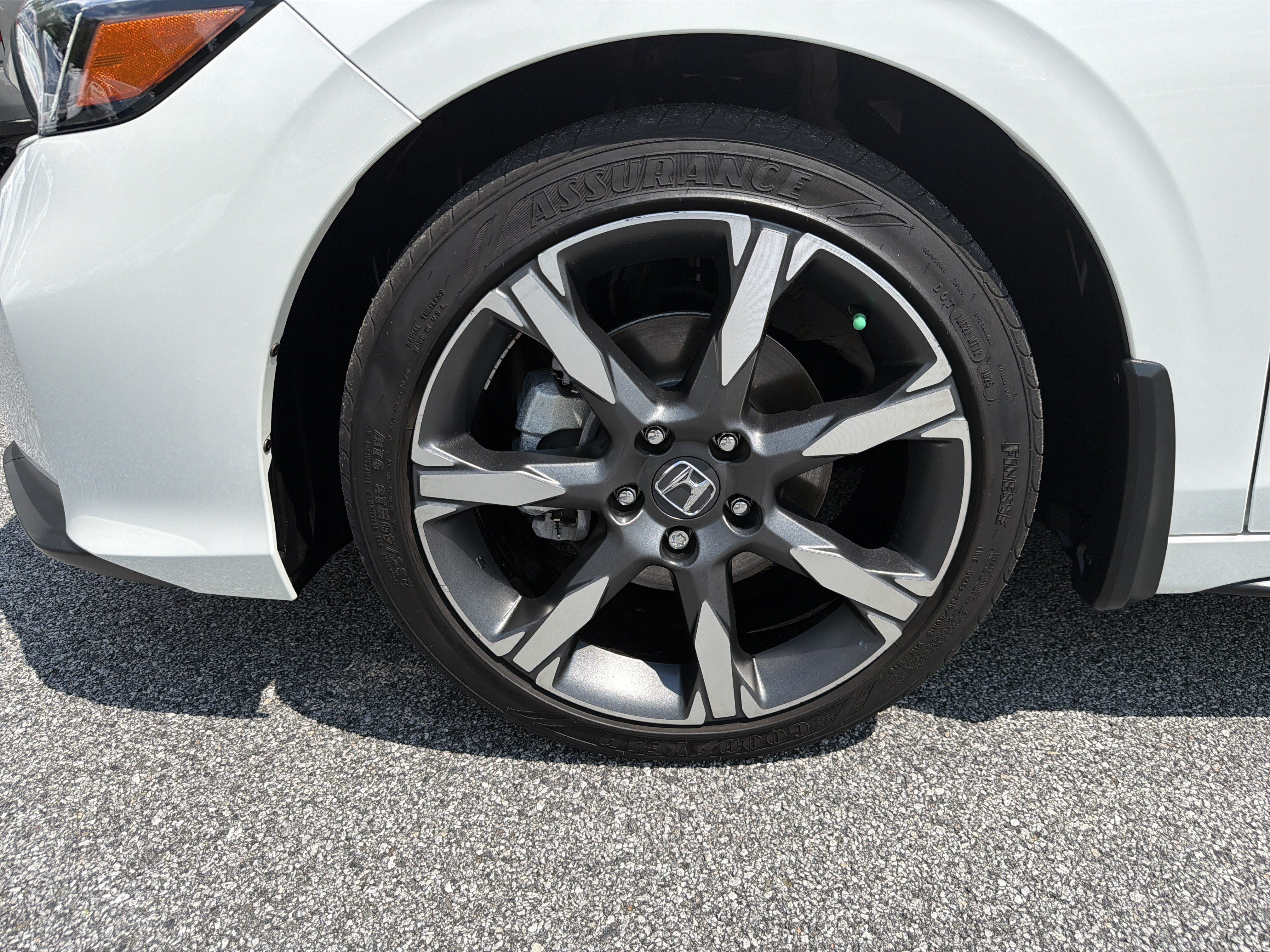 Used 2025 Honda Civic Sport Touring image 14