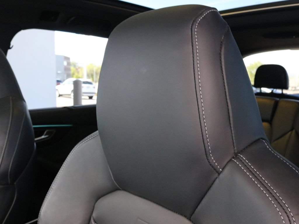 Used 2023 Audi SQ7 Premium Plus AWD/4WD image 30