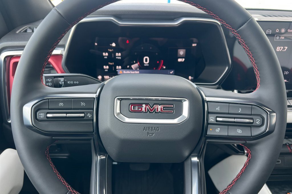 New 2026 GMC Canyon AT4X w/ AT4X AEV Edition image 20