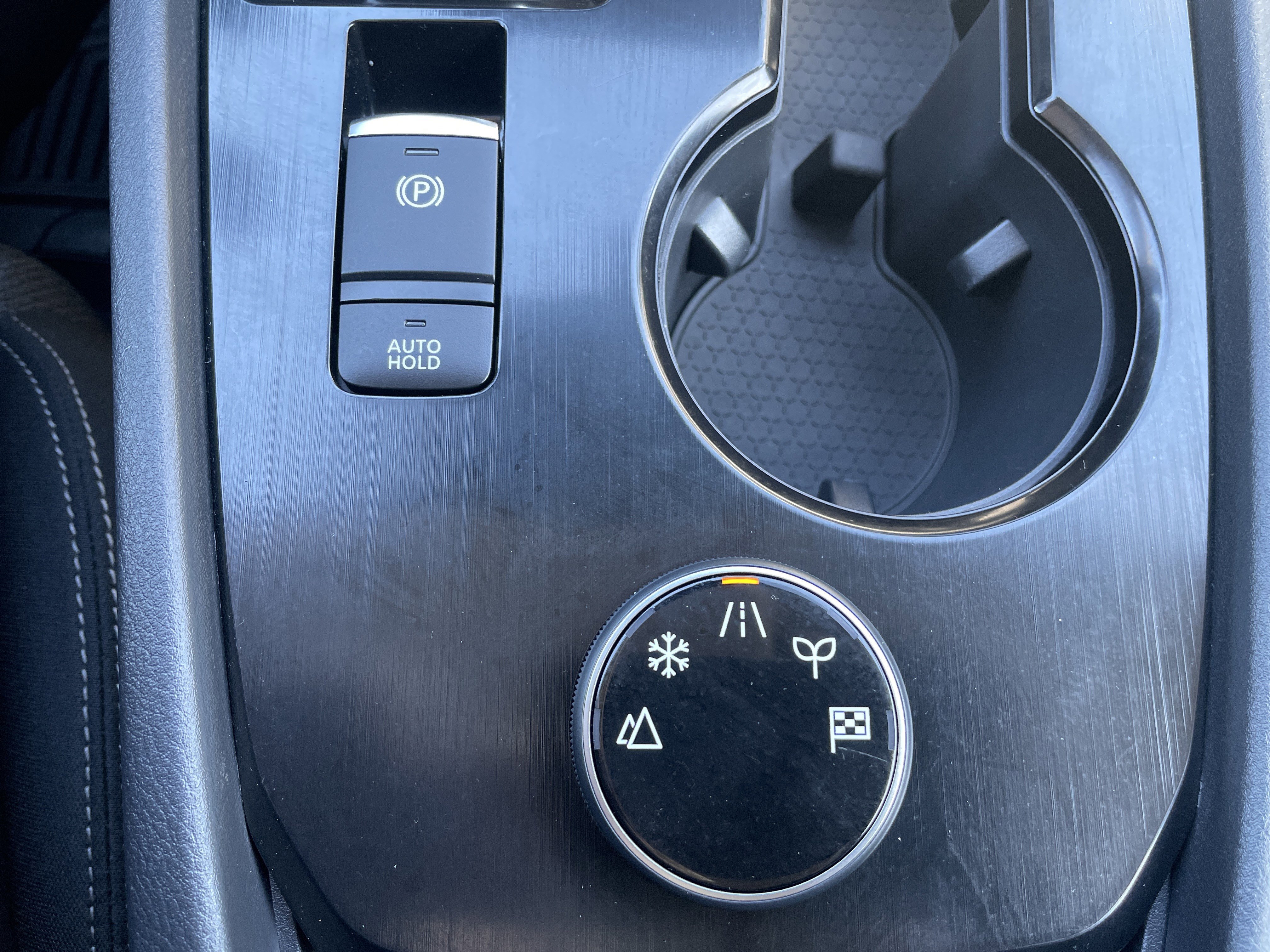 Used 2026 Nissan Rogue SV image 49