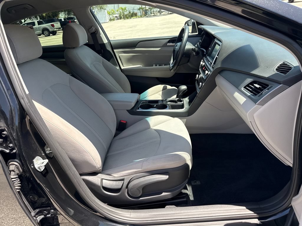 Used 2018 Hyundai Sonata SEL FWD image 26
