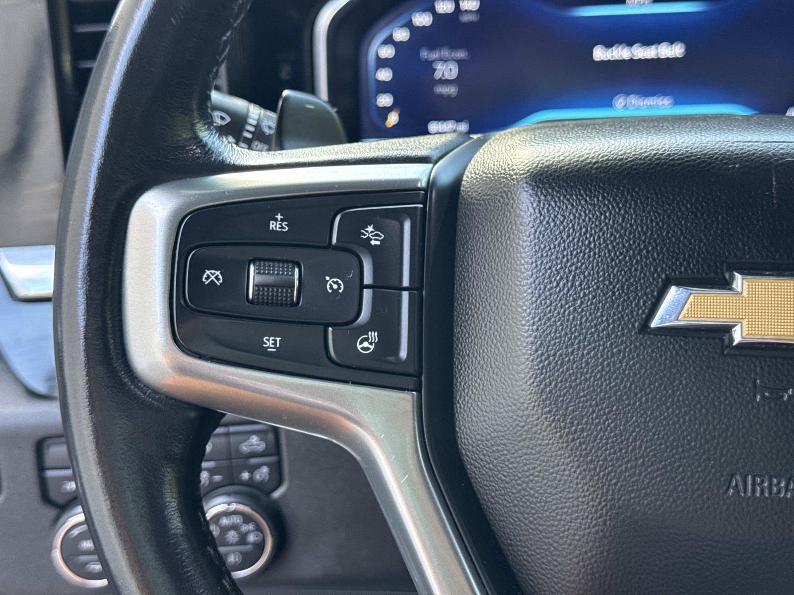 Used 2023 Chevrolet Silverado 1500 LTZ AWD/4WD image 21