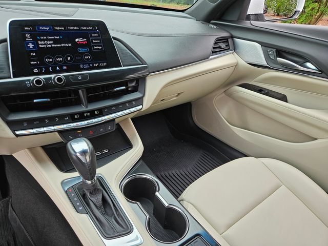 Used 2024 Cadillac CT4 Luxury w/ Sun And Sound Package RWD image 21