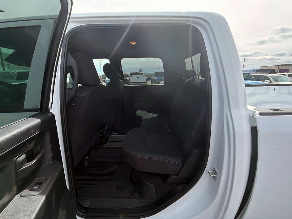 New 2026 RAM 3500 Tradesman AWD/4WD image 20