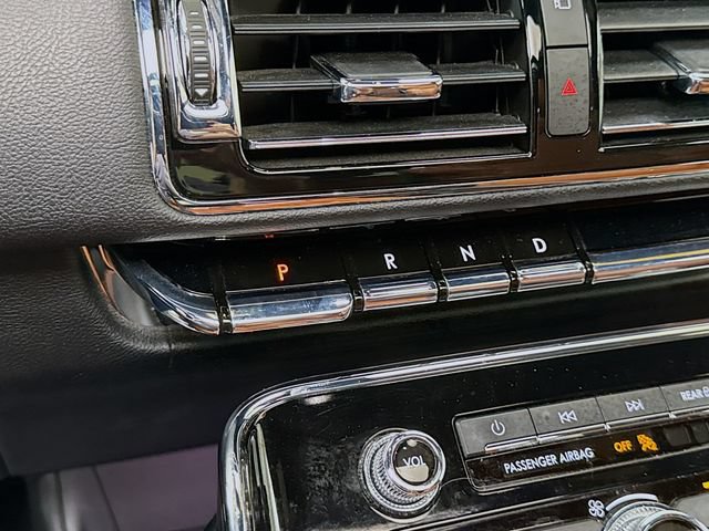 Used 2019 Lincoln Navigator Reserve w/ Cargo Package AWD/4WD image 17