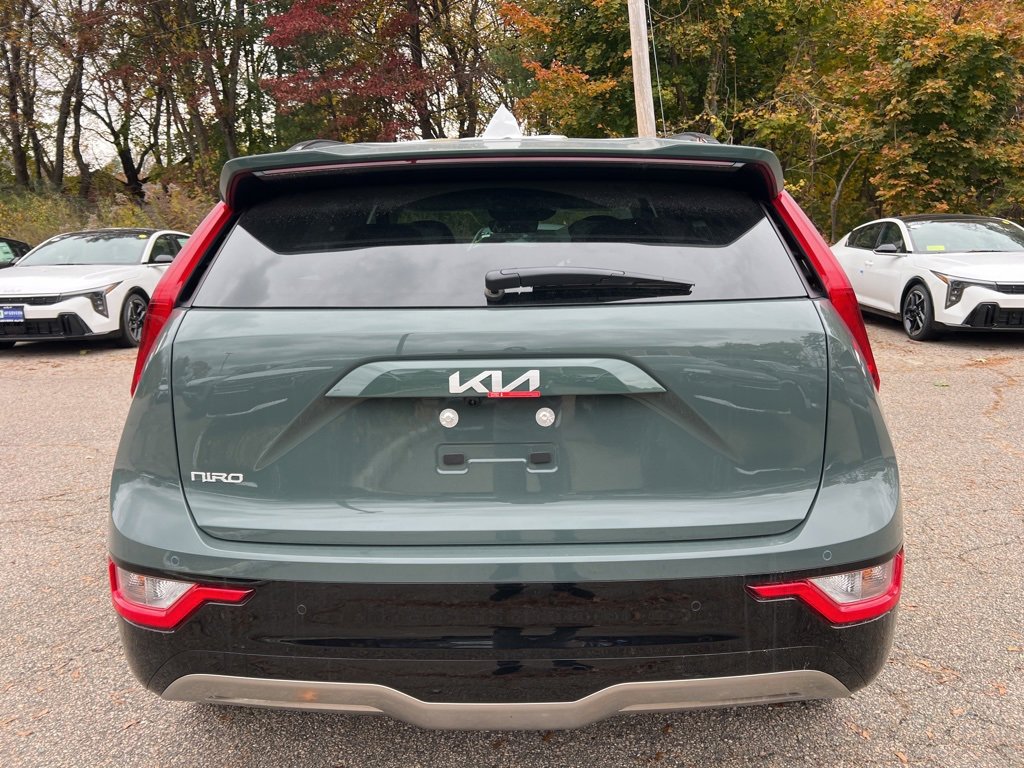 New 2025 Kia Niro Wind image 3