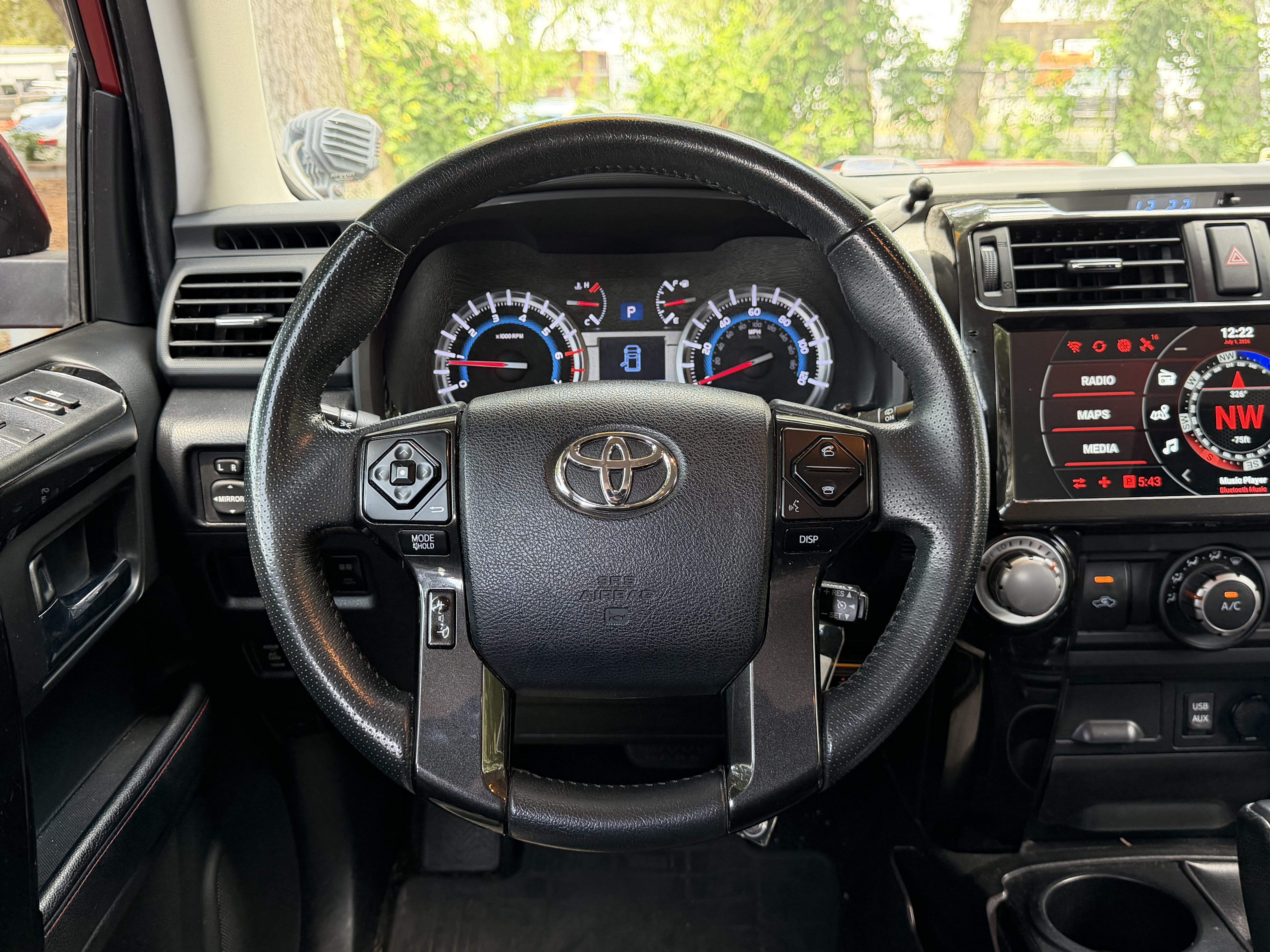 Used 2016 Toyota 4Runner Trail AWD/4WD image 34