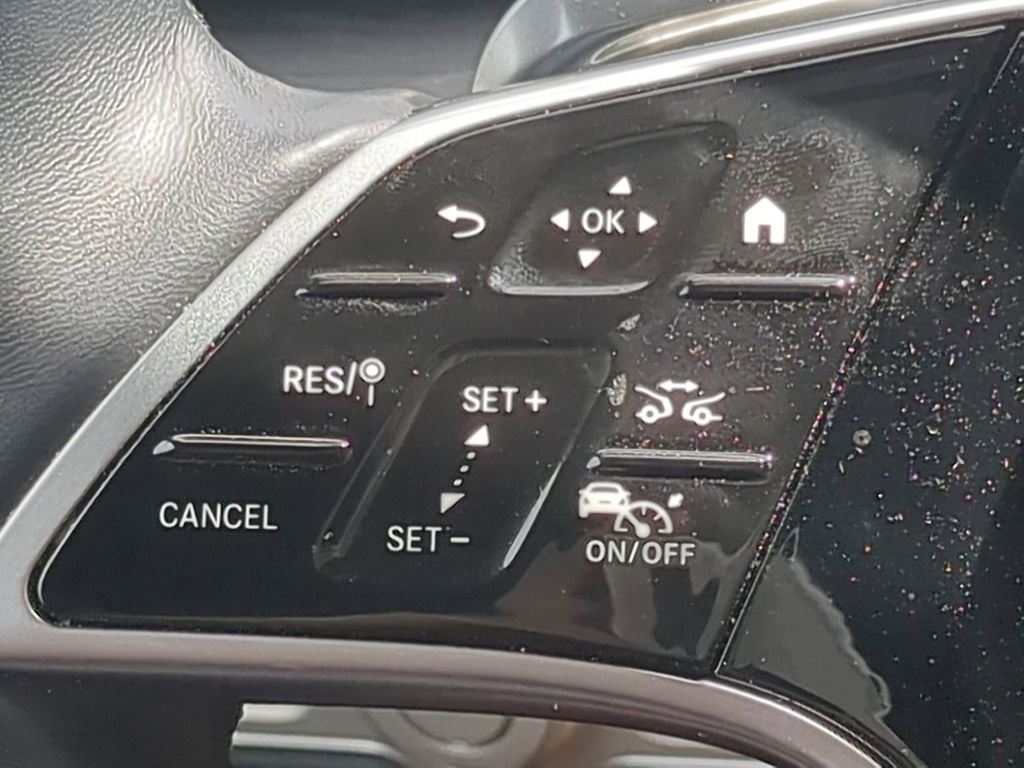 New 2025 Mercedes-Benz GLE 450e 4MATIC image 13