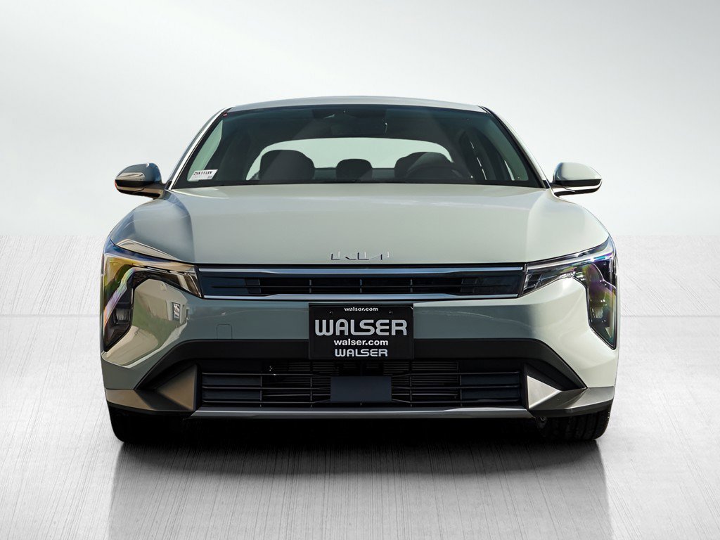 New 2025 Kia K4 EX image 2