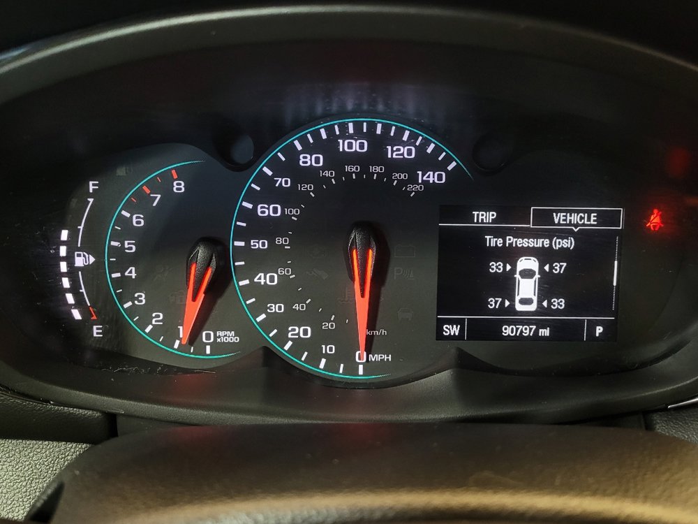 Used 2017 Chevrolet Trax LT w/ LT Convenience Package image 23