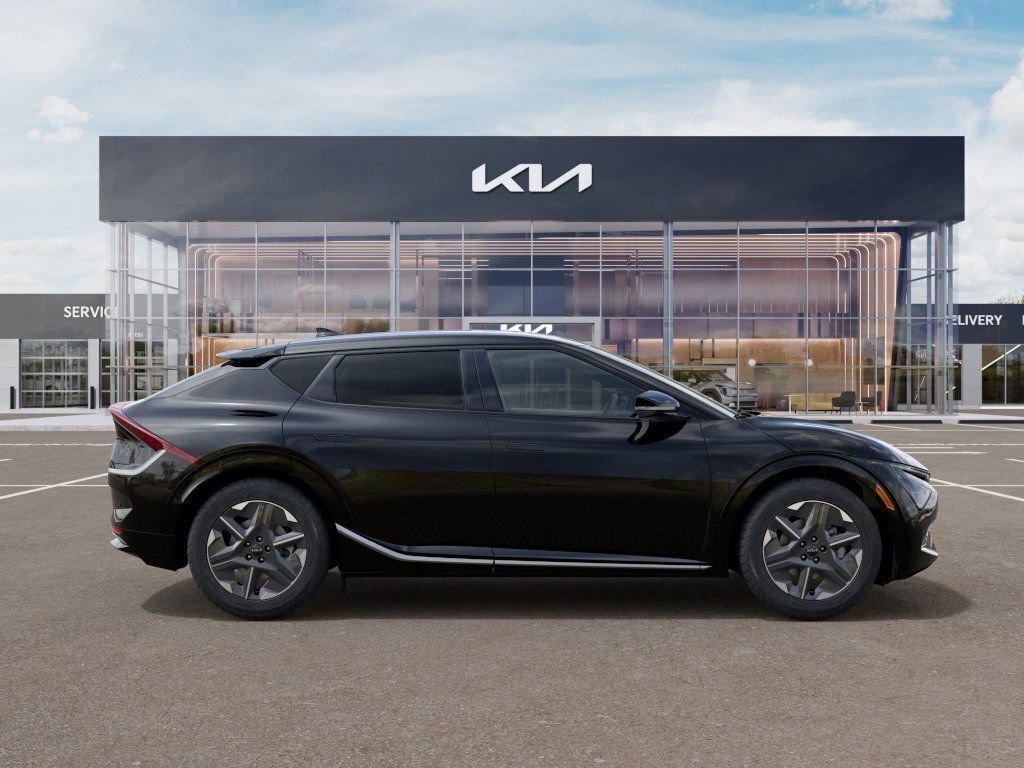 New 2025 Kia EV6 Light image 7
