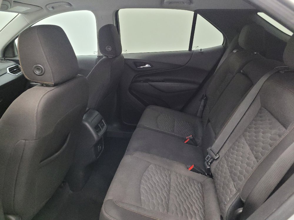 Used 2021 Chevrolet Equinox LT FWD image 18