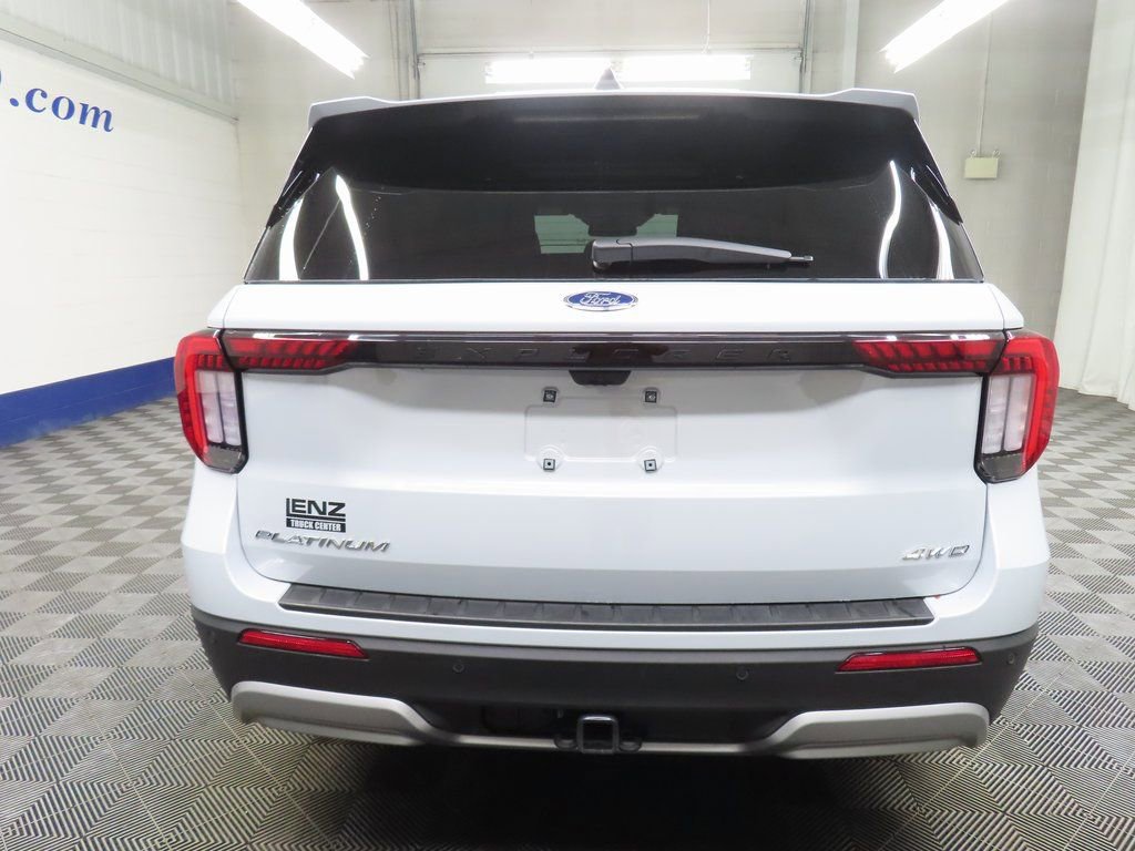 Used 2025 Ford Explorer Platinum image 33