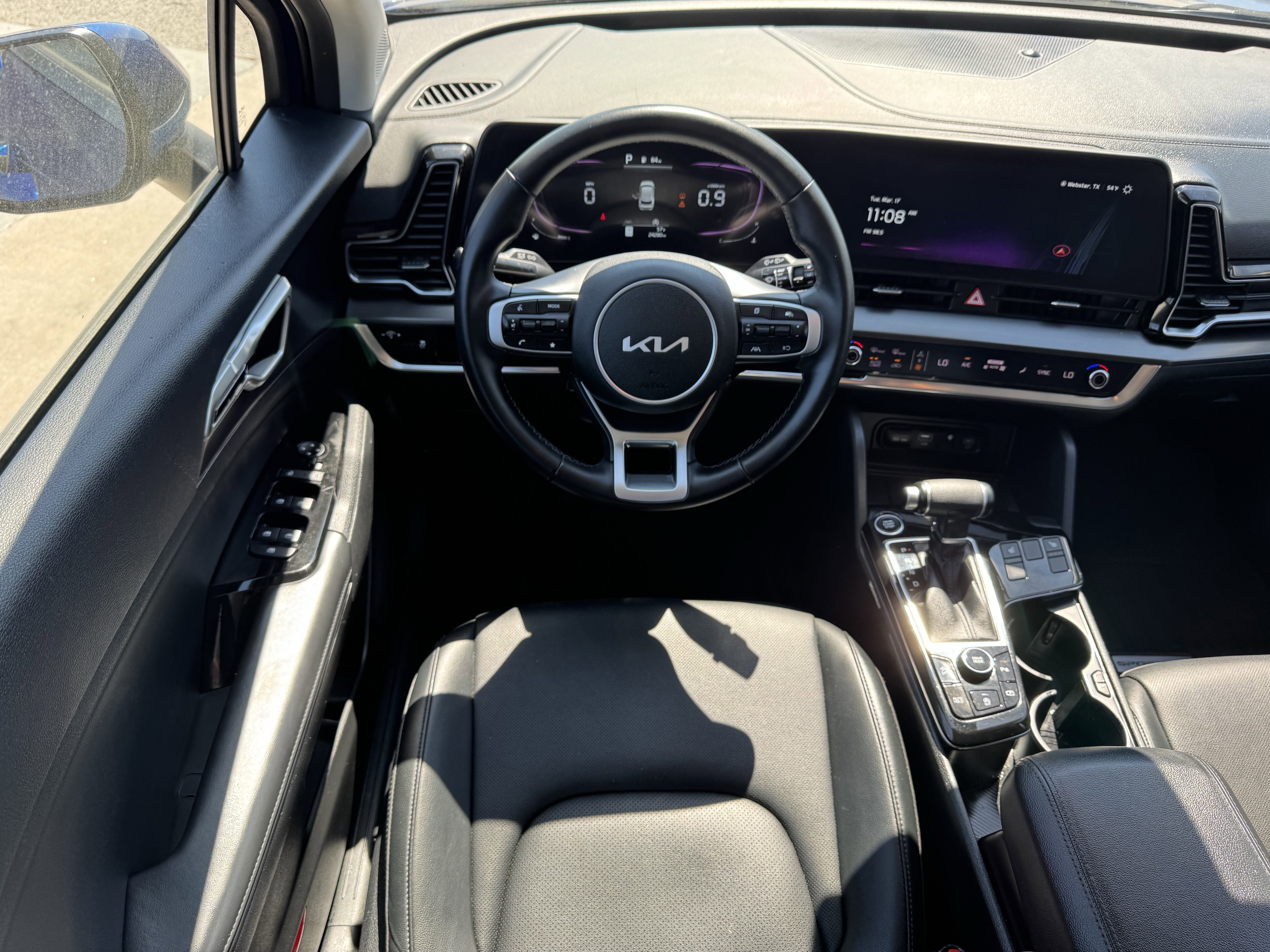 Used 2024 Kia Sportage EX image 14