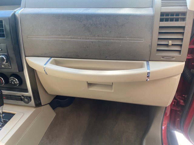 Used 2010 Jeep Liberty Sport w/ Popular Equipment Group image 98