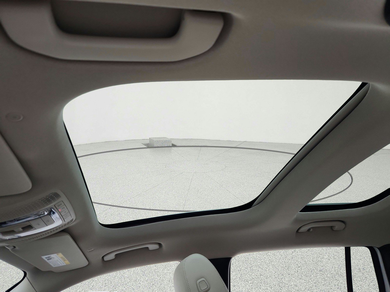 Certified 2023 Mercedes-Benz GLB 250 image 33