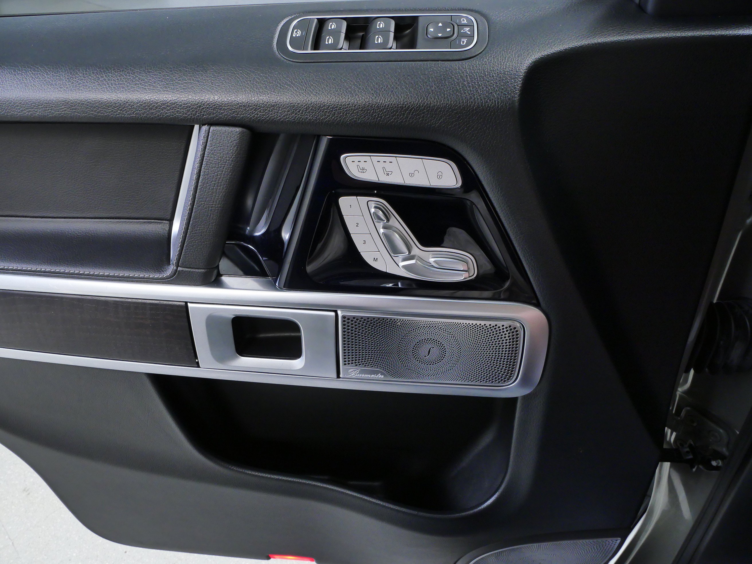 Used 2021 Mercedes-Benz G 550 image 32